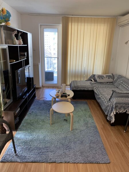 Obor, Colentina, Doamna Ghica, situat in complexul Rose Garden,