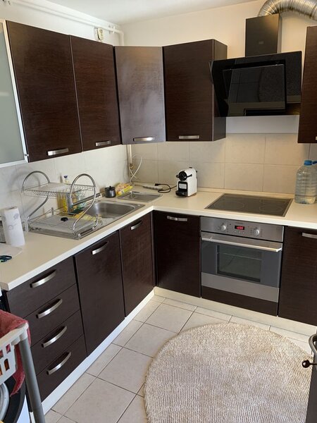 Obor, Colentina, Doamna Ghica, situat in complexul Rose Garden,